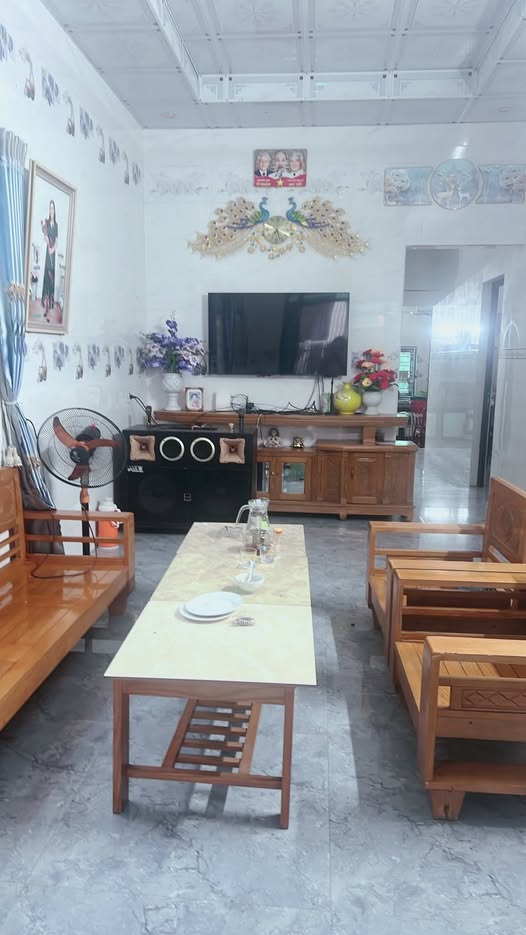 Nhà mái bằng kiên cố tại Khu Trại Mới B, Bình Khê, 160.9m² - Bán gấp chỉ 1 tỷ!