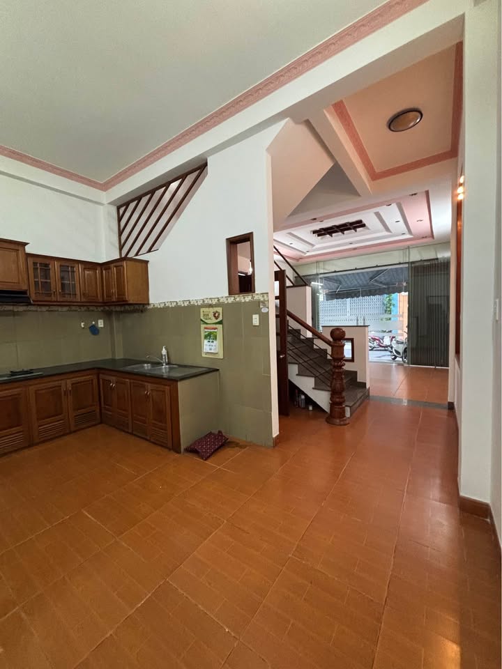 Nhà phố Khuê Trung, Đà Nẵng 77.5m² giá 6.25 tỷ - Phong thủy tốt, sổ đỏ chính chủ!