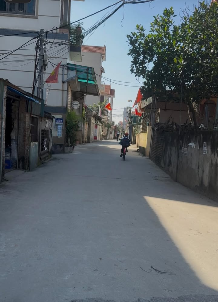 Đất nền Thư Phú, Thường Tín 41m² giá 2.8 tỷ - Mặt tiền rộng, tiện ích đầy đủ!