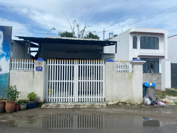 Nhà mặt tiền đường Lê Thị Hoa, Củ Chi 148.5m² giá 3.5 tỷ - Vị trí đắc địa cho kinh doanh!