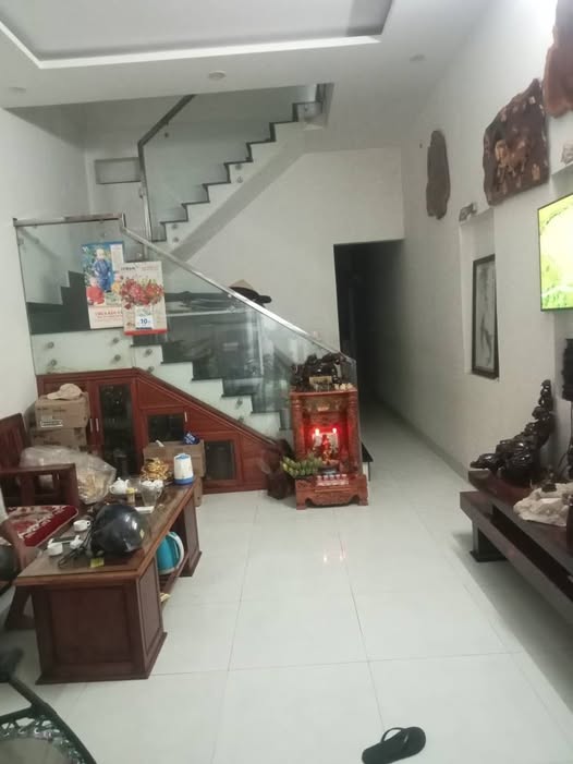 Nhà lầu kiên cố hẻm Phan Bội Châu, Buôn Ma Thuột 80m² giá 3.3 tỷ - Sẵn sàng vào ở!