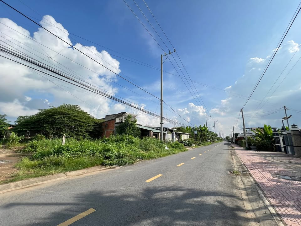 FrontHouse Gò Công 130m² giá 1.28 tỷ - Sổ đỏ chính chủ, pháp lý rõ ràng!