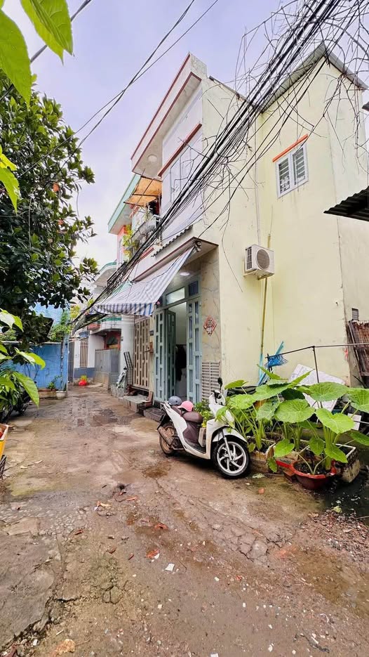 Nhà bán Quận 8, 14m² giá 1.79 tỷ - Sổ hồng riêng hoàn công đầy đủ!