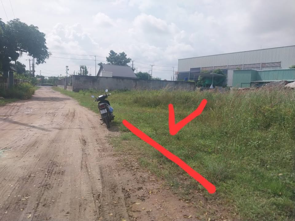 Đất Phường Tân Hòa TP Phú Mỹ 1010m² giá 10.8 tỷ - Thích hợp xây biệt thự nhà vườn!