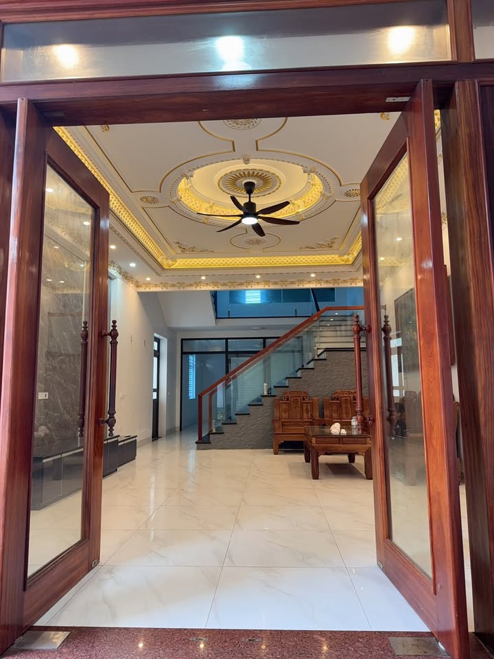 Nhà cho thuê Phường Tiền Phong, Bắc Giang 4PN - Thiết kế hiện đại, đầy đủ nội thất!