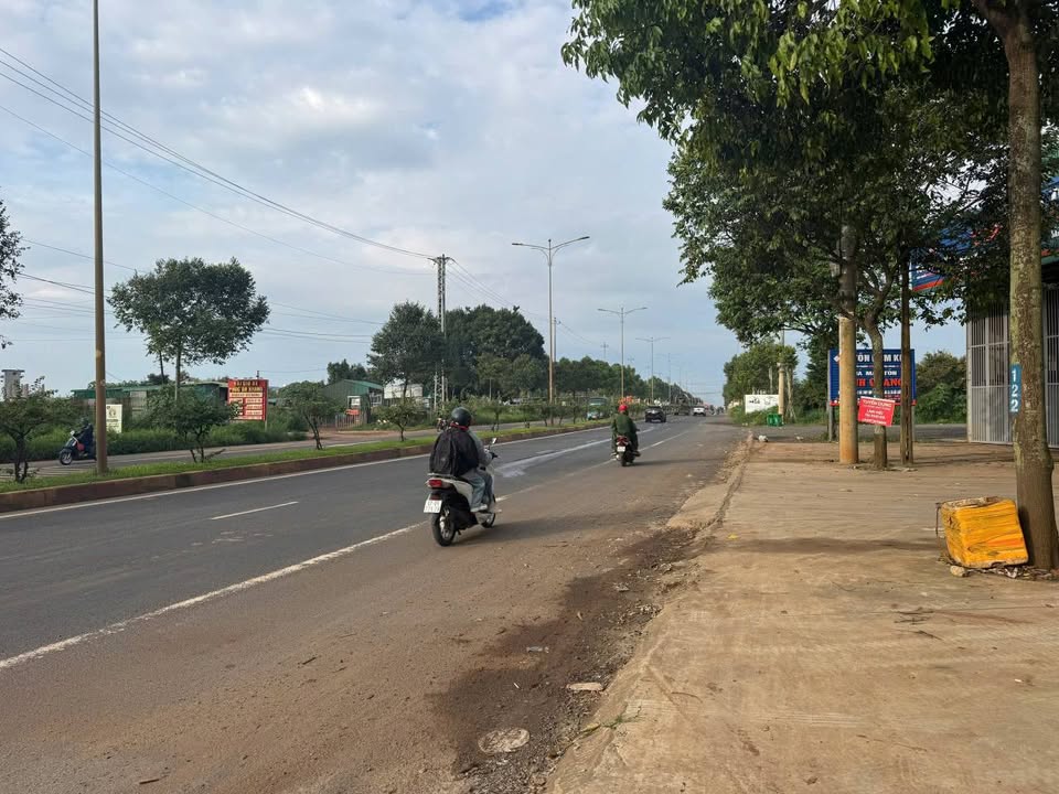 Mặt tiền kinh doanh đường 10/3, Buôn Ma Thuột 44m² giá 4.4 tỷ - Vị trí đắc địa, kinh doanh thuận lợi!