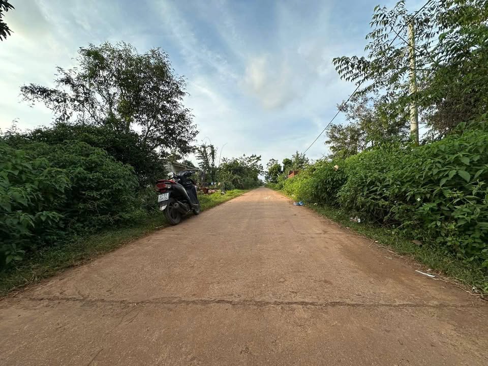 Đất nền xã Ea Drông, thị xã Buôn Hồ 160m² giá 420 triệu - Sổ hồng đầy đủ, pháp lý rõ ràng!