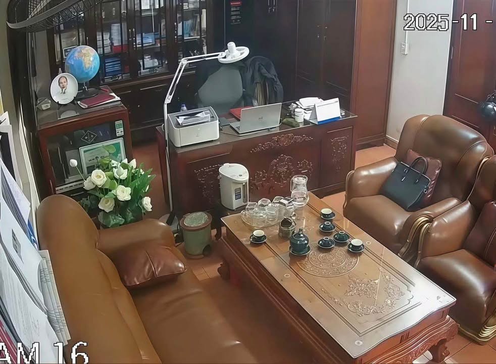 Nhà đẹp 3 tầng Chính Hữu, Vinh 45m² giá chỉ 5.8 tỷ - Gần biển, vị trí đắc địa!