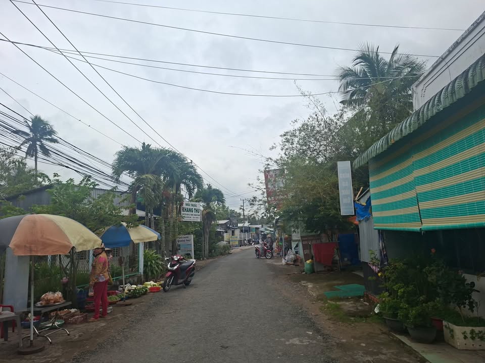 Đất nền mặt tiền đường Nguyễn Văn Trường, Bình Thủy, 217m² giá 4 tỷ - Cơ hội đầu tư tốt!