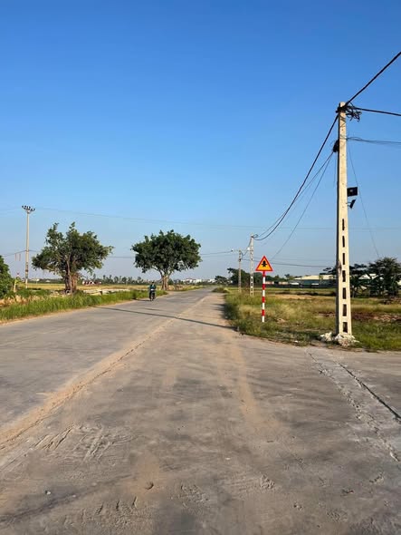 Đất nền Thái Tân - Nam Sách 100m² giá 1.9 tỷ - Vị trí đắc địa cho đầu tư!