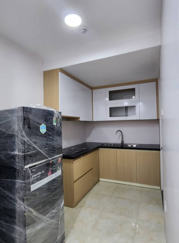 Căn hộ chung cư Lilama 52 Lĩnh Nam 2PN giá 10 triệu - Nhà mới, đẹp, đầy đủ nội thất!