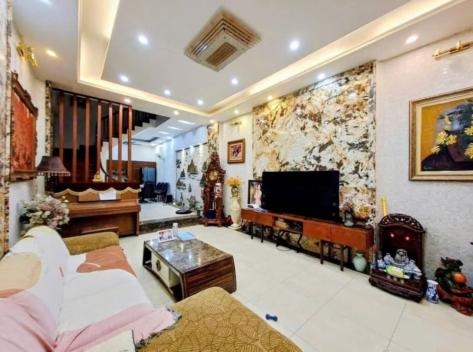 Nhà liền kề Tổng Cục 5 Tân Triều 65m² giá 20.8 tỷ - Thiết kế hiện đại, sẵn sàng ở ngay!