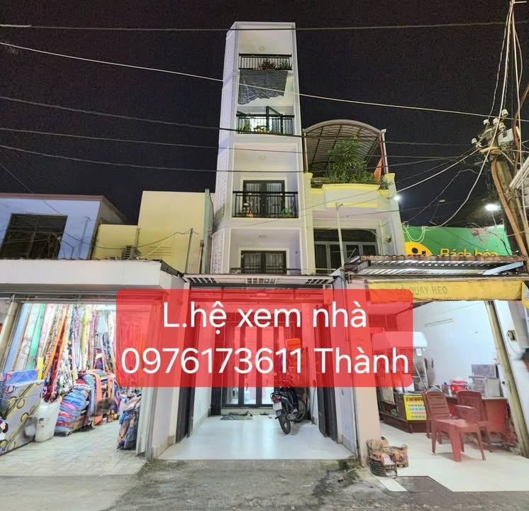 Mặt tiền kinh doanh Bùi Đình Túy, Bình Thạnh 56m² giá 10.4 tỷ - Cơ hội đầu tư hấp dẫn!