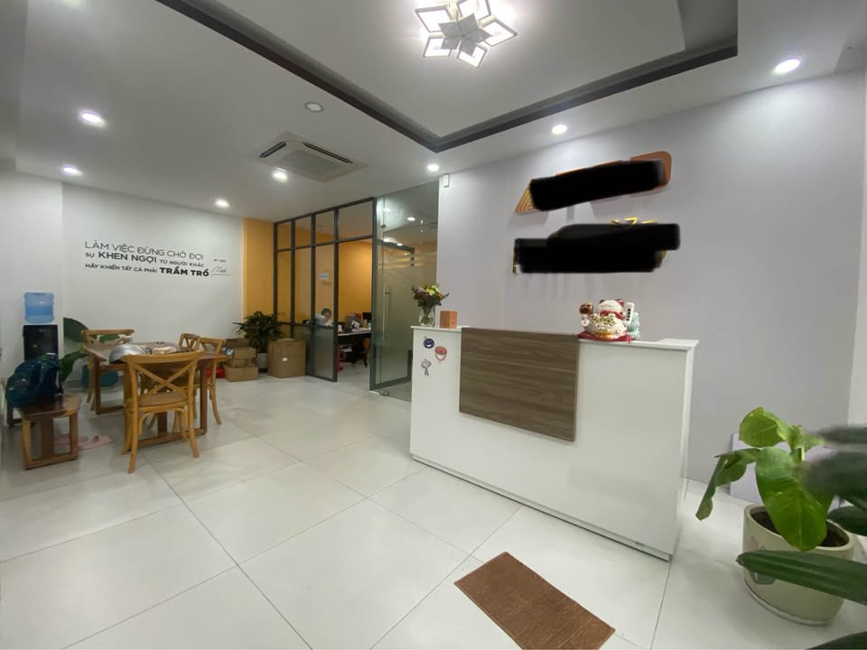 Villa cho thuê 2 mặt tiền đường Bát Nàn, Thủ Đức - Diện tích 180m², giá 100 triệu/tháng