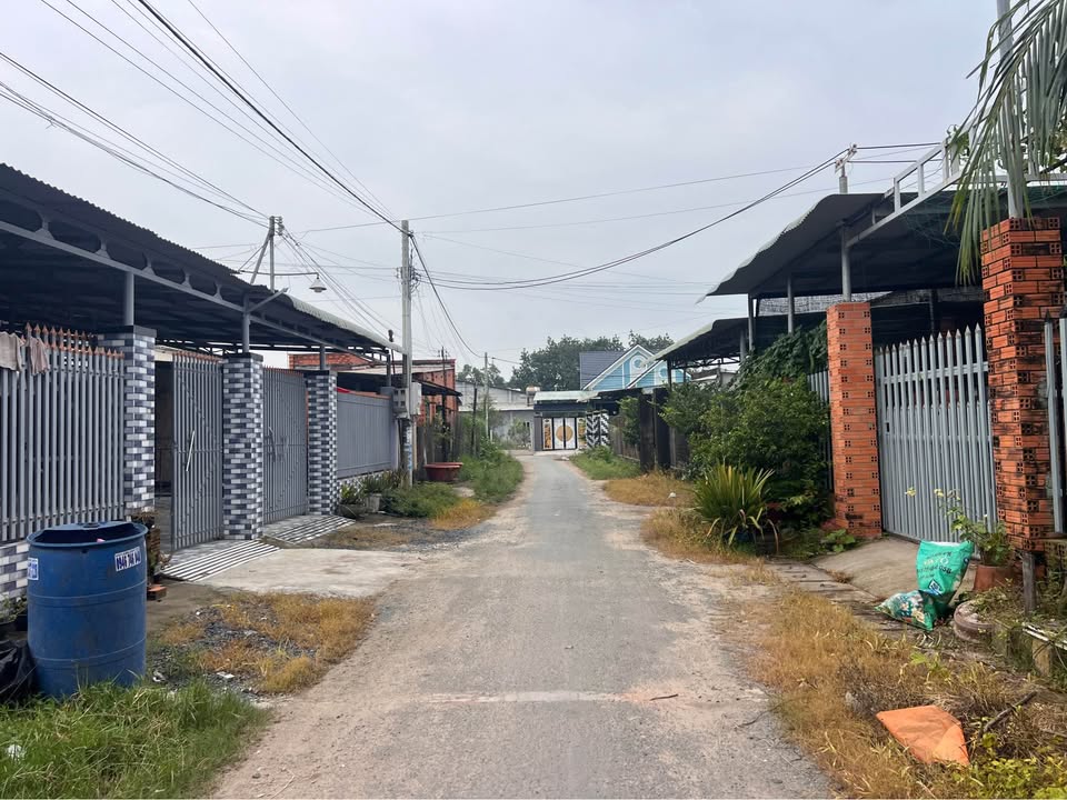 Đất nền ấp 4, xã Truông Mít, Tây Ninh 3024m² giá 1.5 tỷ - Tiềm năng đầu tư lớn!