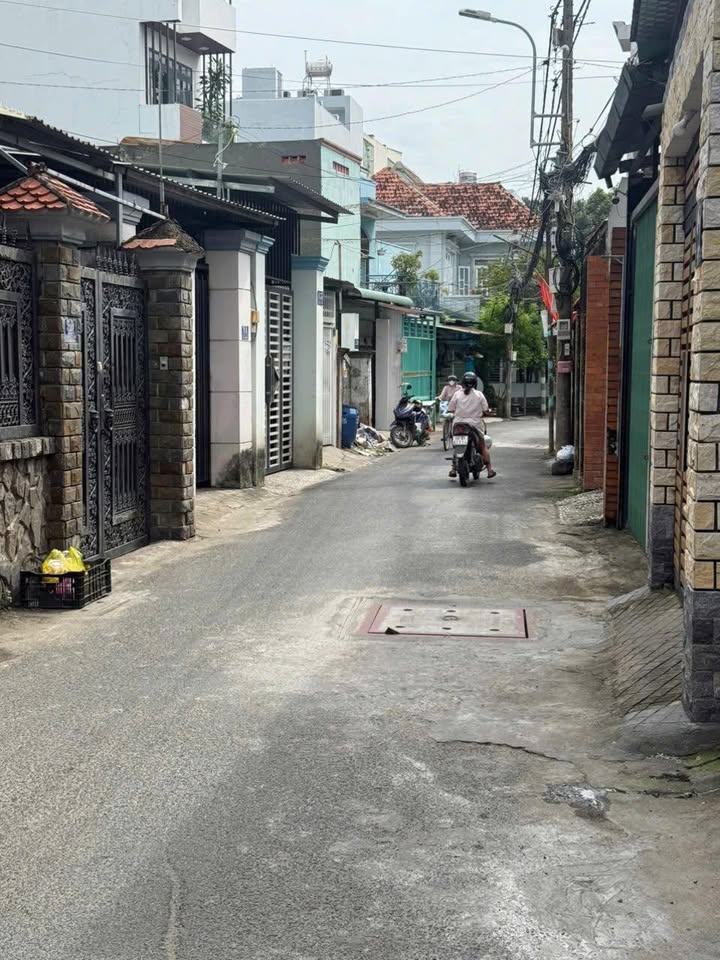 Bán Nhà Mặt Tiền Đường Số, Phường Tăng Nhơn Phú B, Quận 9 - Sổ Hồng Riêng, Giá 7.5 Tỷ