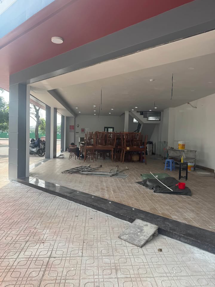 Nhà nguyên căn lô góc 2 mặt tiền KDT Hà Quang 1 - Diện tích 128m² giá 35 triệu/tháng