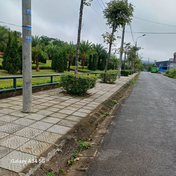 Nhà 2 tầng Đông Phong Lai Châu 105m² giá 2.2 tỷ - Dọn vào ở ngay!