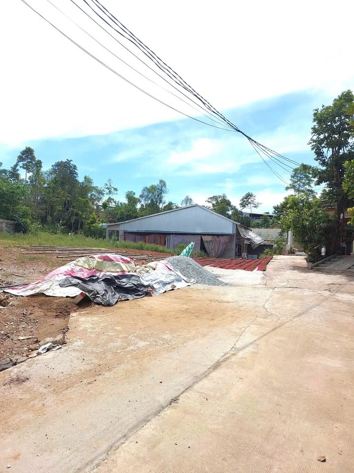 Đất kiệt ô tô Huyền Trân Công Chúa, Thủy Xuân 102m² giá 1.6 tỷ - Sổ hồng chính chủ!