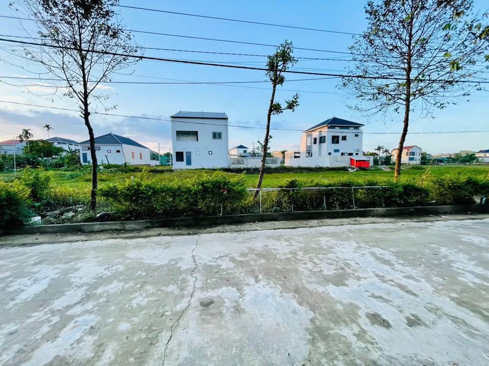 Đất nền tại phường Hà Huy Tập, Vinh 225m² giá 4 tỷ - Tiềm năng phát triển mạnh mẽ!