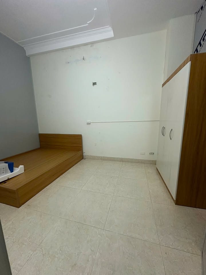 Phòng cho thuê giá rẻ tại Ngõ 180 Tây Mỗ, 2.3 triệu - Nhanh tay giữ chỗ!