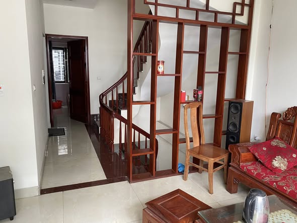 Nhà liền kề 4 tầng Cầu Bươu 60m² giá 17 triệu - Thiết kế hiện đại, đầy đủ nội thất!