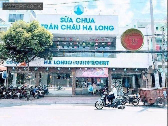 Cho thuê mặt bằng kinh doanh phố Cách Mạng Tháng 8, Quận 3 - Diện tích 64m², giá 100 triệu/tháng!