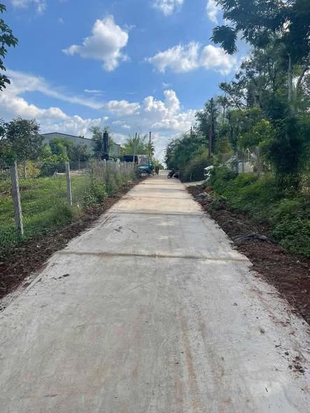 Townhouse Hòa Thắng, Buôn Ma Thuột 360m² giá 3.2 tỷ - Đầu tư sinh lời lý tưởng!