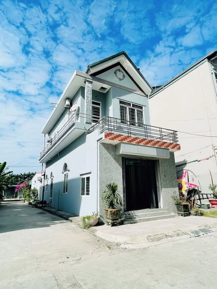 Nhà lô góc 2 mặt tiền Cẩm Bình 65m² giá 3 tỷ - Kinh doanh thuận lợi!