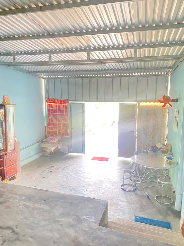 Nhà mặt tiền đường Tam Thai, Huế - Giá chỉ 2.5 triệu/tháng - Cơ hội tuyệt vời!