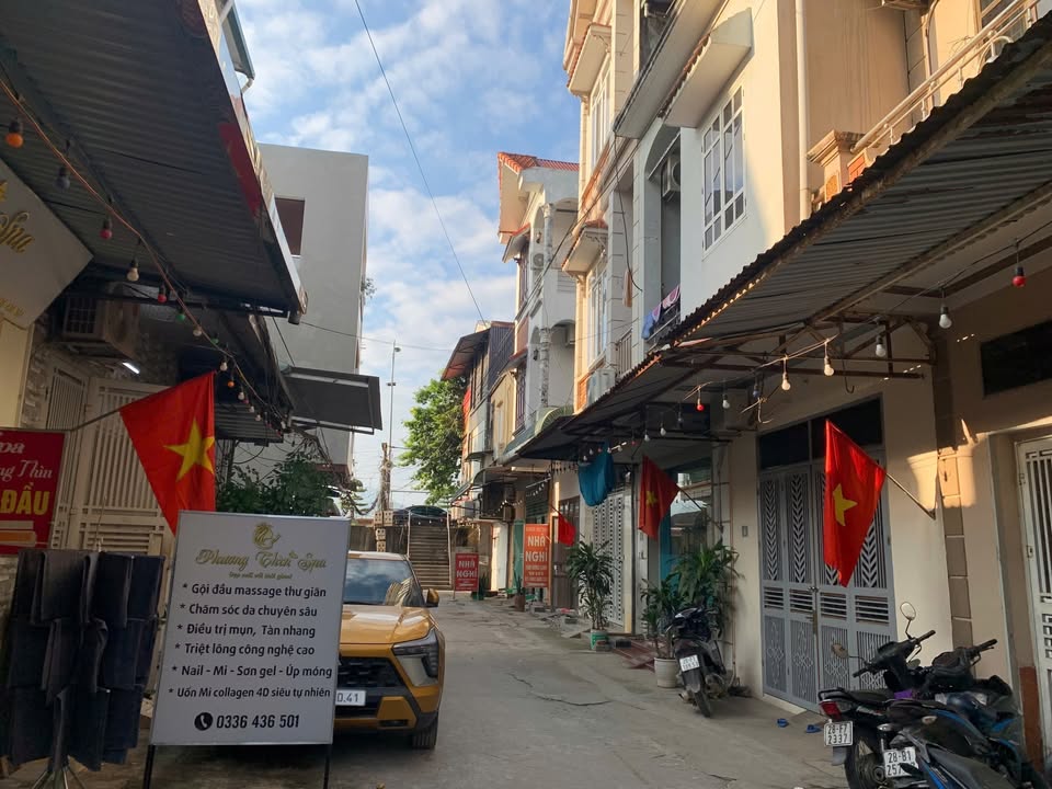 Nhà riêng 88m² tại Phường Hòa Bình giá 5 tỷ - Kinh doanh và ở đều thuận lợi!