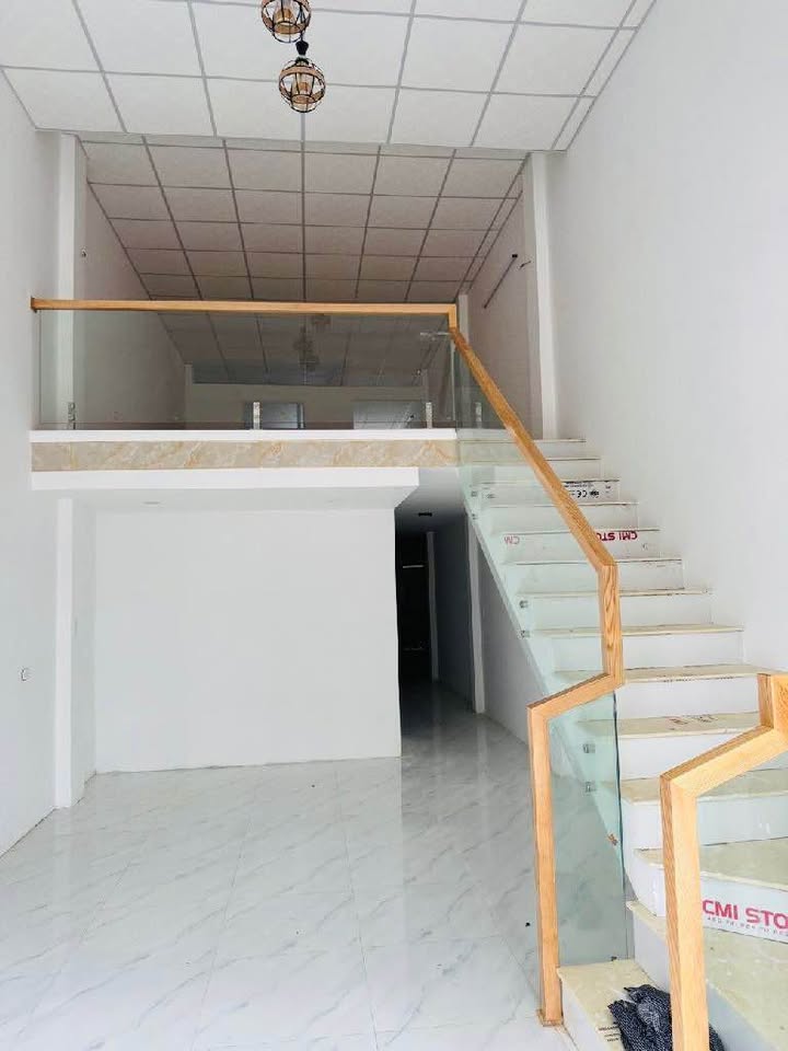 Nhà lững đúc Nại Hiên Đông 72m² giá 5.9 tỷ - Tiện ích đầy đủ, gần biển!