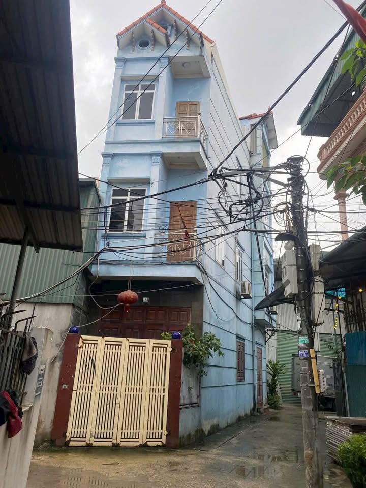 Nhà góc 3 tầng 73m² tại Thôn Ngọc, Văn Lâm - Giá chỉ 4 tỷ!