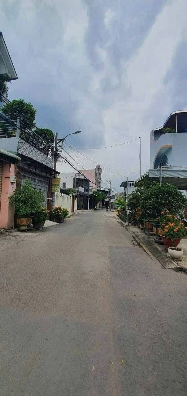 Đất nền Xuân Thới Thượng Hóc Môn 160m² giá 5.8 tỷ - Sổ hồng chính chủ!