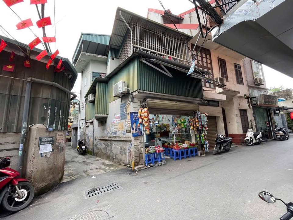 Nhà mặt ngõ 189 Hoàng Hoa Thám 46.3m² giá 12 tỷ - Kinh doanh đỉnh, sổ đỏ chính chủ!