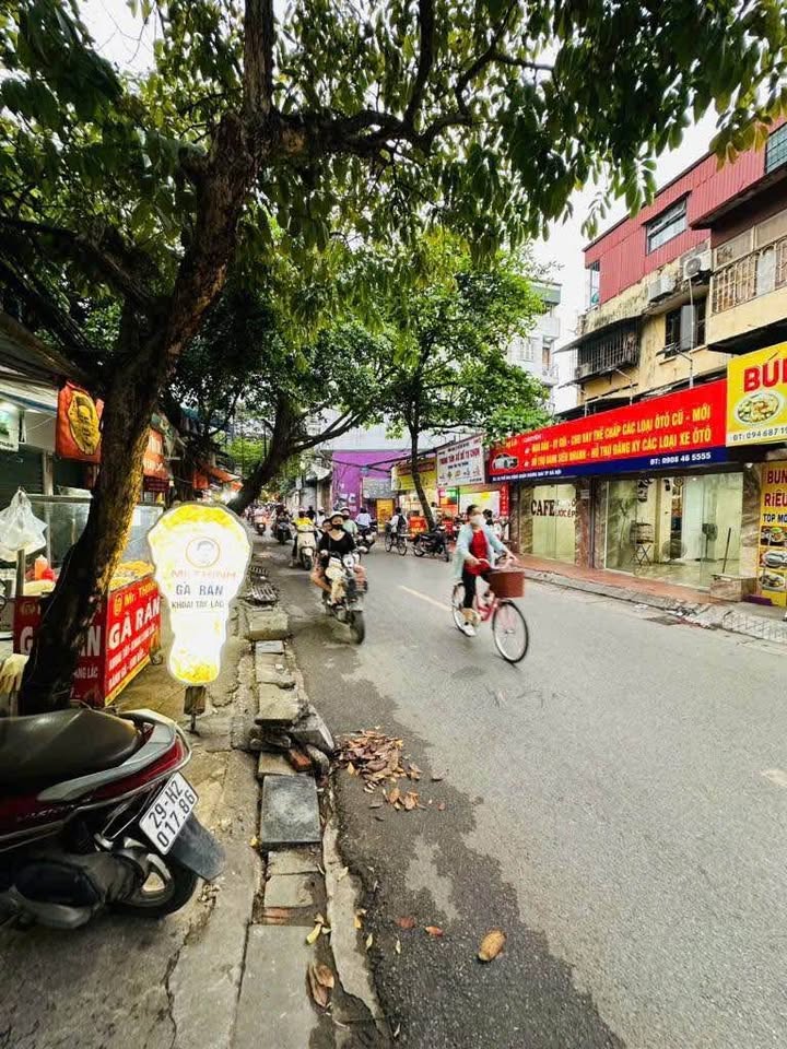 FrontHouse Hoàng Mai 14m² giá 1.85 tỷ - Kinh doanh sầm uất ngay mặt phố