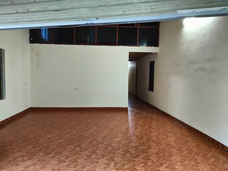 Nhà nguyên căn 75m² tại Thôn 1 Phường Phù Vân, giá thỏa thuận - Giao thông thuận tiện!