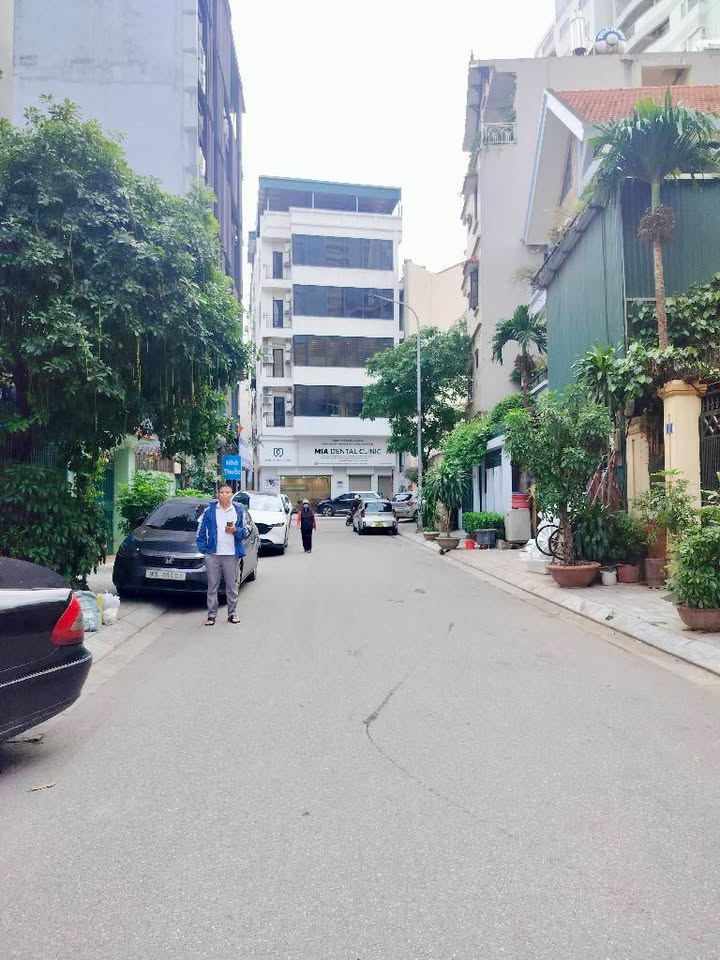 Căn hộ CCMN Lạc Long Quân 32m² giá 1.3 tỷ - Đầu tư sinh lời tuyệt vời!