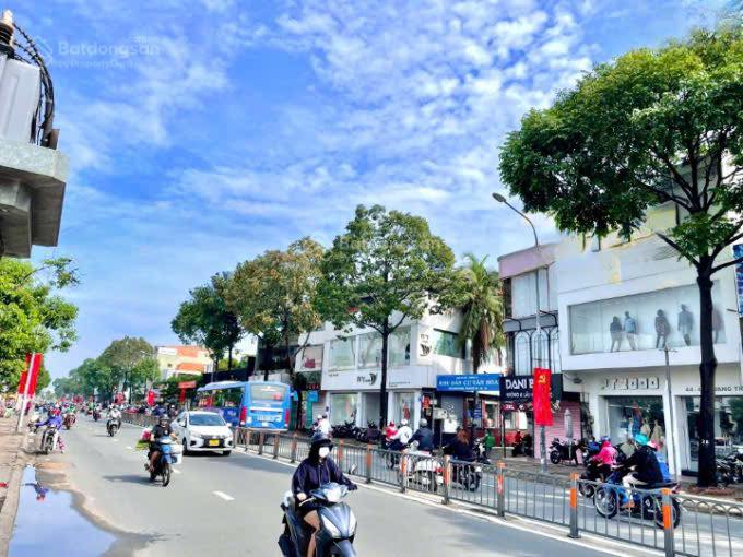 Bán gấp FrontHouse mặt tiền Quang Trung, Gò Vấp 88m² giá 17,2 tỷ - Đang cho thuê 30 triệu/tháng!