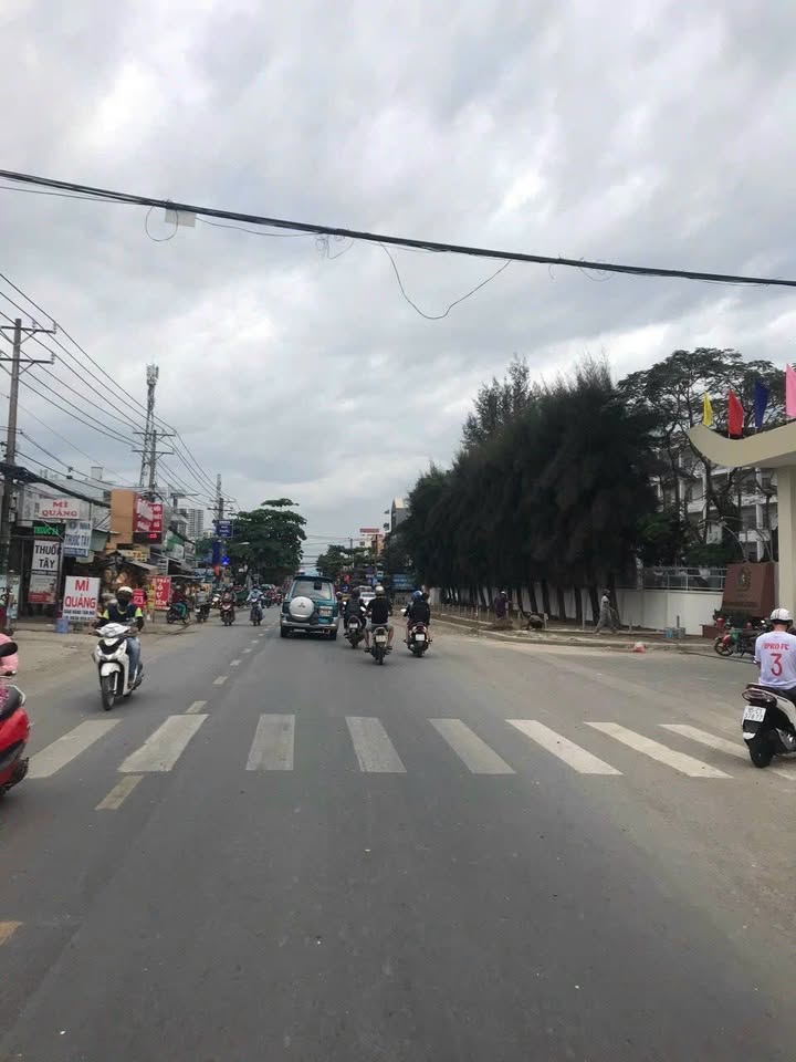 Bán gấp FrontHouse mặt tiền Nguyễn Văn Tăng 480m² giá 57 tỷ - Cơ hội đầu tư hấp dẫn!