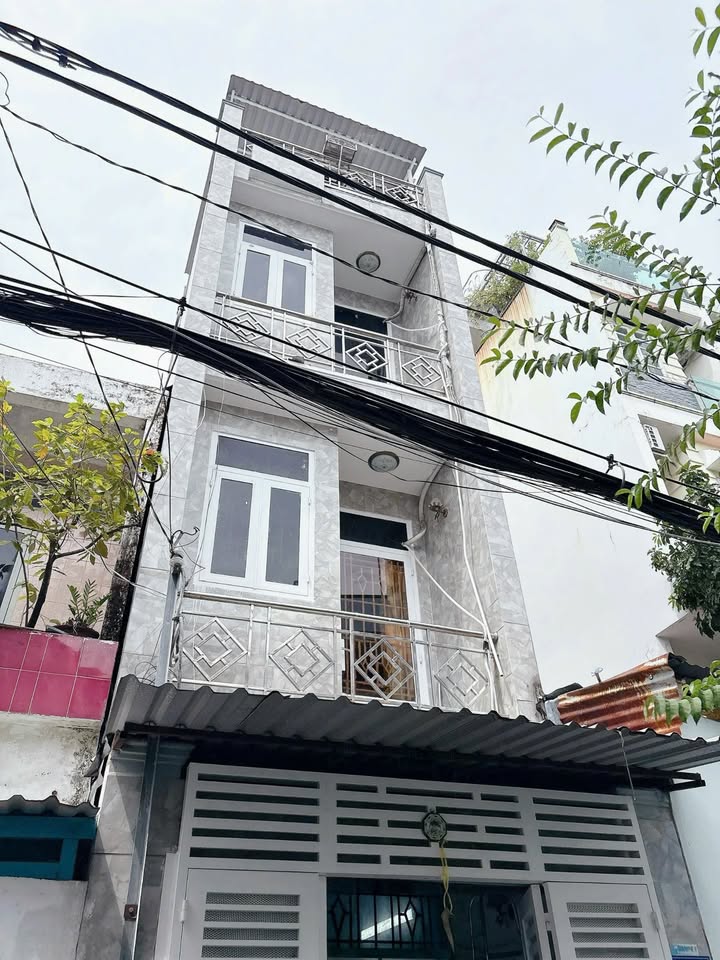 Nhà phố Tôn Đản quận 4 22.6m² giá 3.99 tỷ - Khu dân cư hiện hữu, không lo giải tỏa!