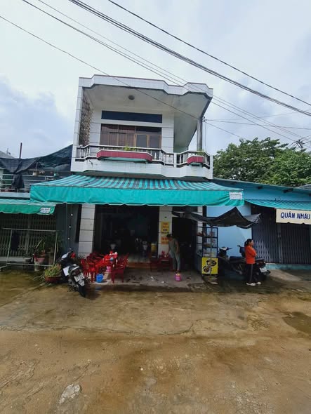 Nhà 2 tầng hẻm Trương Quang Trọng, Quảng Ngãi 104m² giá 3.2 tỷ - Vị trí kinh doanh lý tưởng!