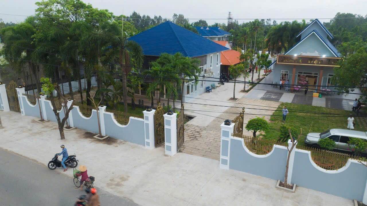 Bán gấp 6 căn biệt thự nghỉ dưỡng tại Hóc Môn - Giá 130 tỷ - Đầu tư sinh lời lý tưởng!