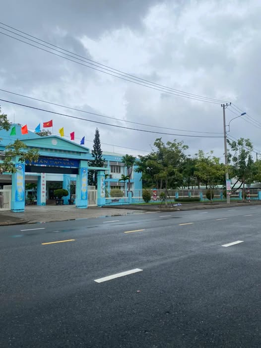 Nhà bán Tam Kỳ 100m² giá chỉ 1 tỷ - Cách đường Lê Duẩn 50m!