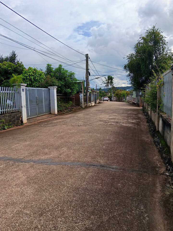 FrontHouse mặt tiền Trần Văn Ơn, Thống Nhất 240m² giá 690 triệu - Đầu tư sinh lời ngay!