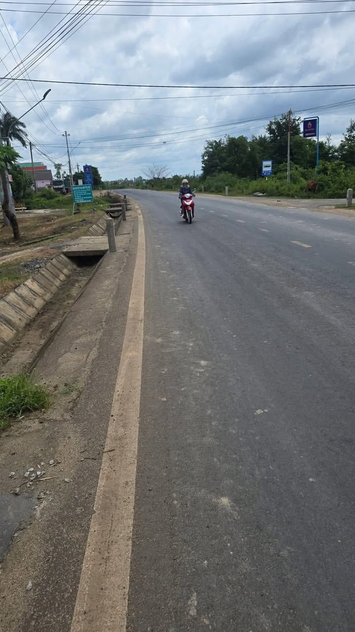 Đất nền Ea Na Đắk Lắk 1900m² giá 3.5 tỷ - Cơ hội đầu tư tuyệt vời!