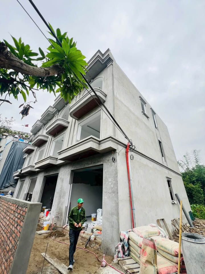 Nhà 3 tầng độc lập đường Vĩnh Khê, An Đồng, 60m² giá 3.3 tỷ - Sổ đỏ chính chủ, hỗ trợ vay ngân hàng!