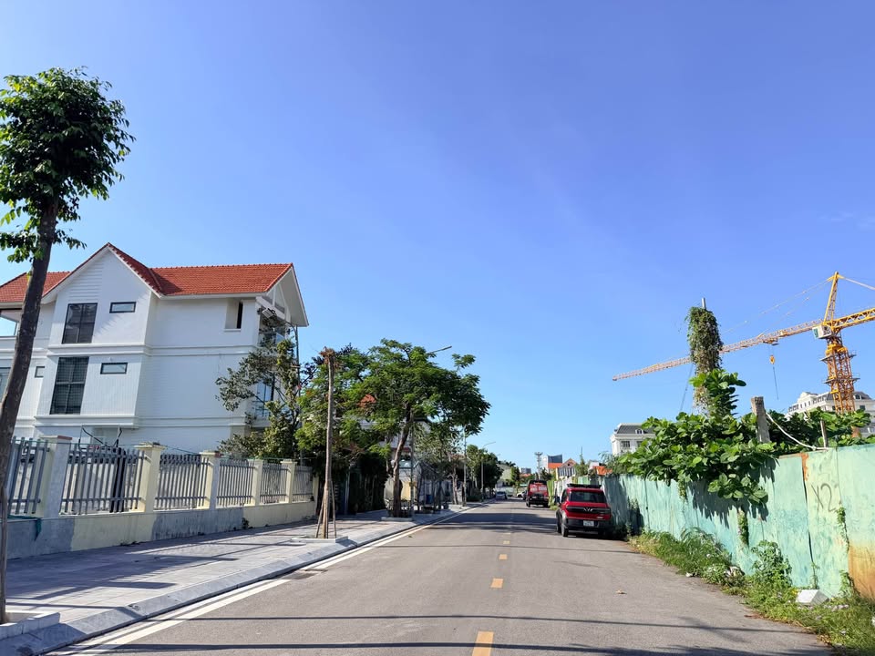 Đất biệt thự Hồng Hải, Hạ Long 330m² giá chỉ từ 3 tỷ - Cơ hội đầu tư tốt!