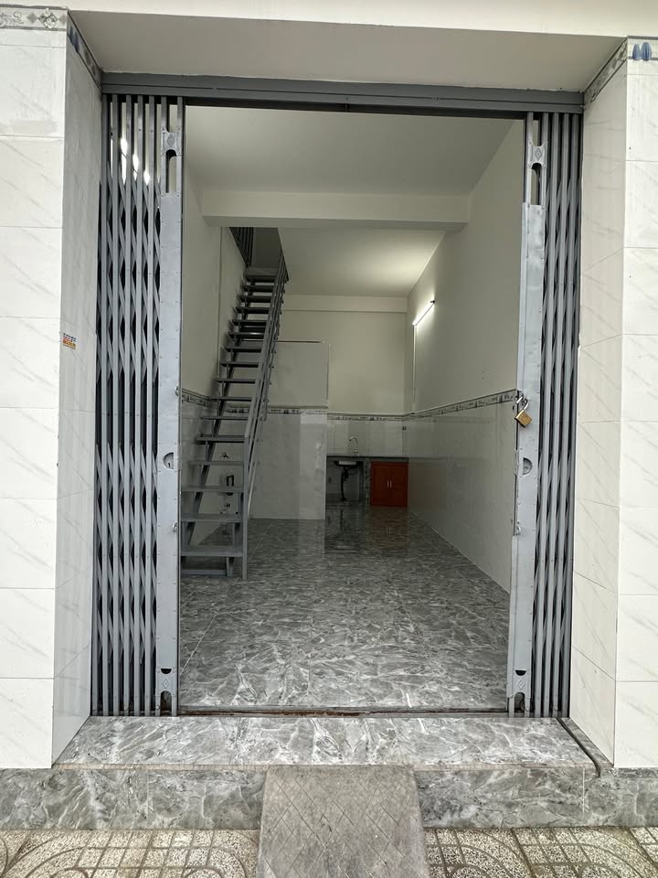 Nhà cho thuê quận Bình Tân 32m² giá 5 triệu - Khu dân cư yên tĩnh