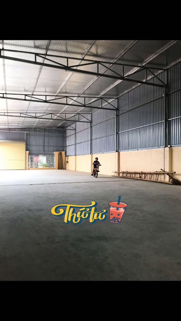 Kho cho thuê mặt đường Bùi Viện, Hải An, 230m² - Vị trí đắc địa, dễ dàng tiếp cận!